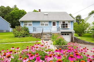 511 Walnut St, Hurley, NY 12443