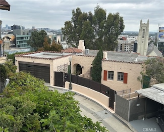 1958 Glencoe Way, Los Angeles, CA 90068