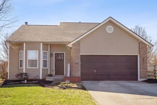 3393 Indian Meadows Dr, Hamilton, OH 45011