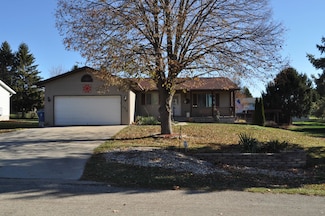 135 Field Crest Ln Unit 145 Feild crest ln, Cedarville, IL 61013