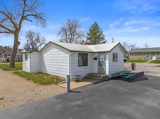 1736 Lazelle St, Sturgis, SD 57785