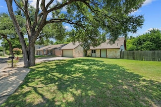 10255 Missel Thrush Dr, Austin, TX 78750