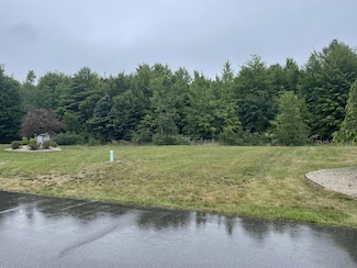 7118 Kerrie Ln, Norton Shores, MI 49456