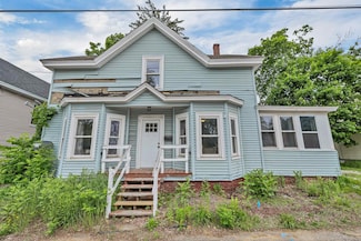 75 School St, Franklin, NH 03235
