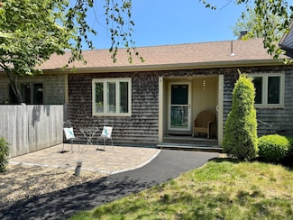 288 Riverbay Way, Teaticket, MA 02536