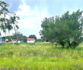 1001 Grand Ave, Sebring, FL 33870