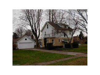 533 Roosevelt St, Kent, OH 44240