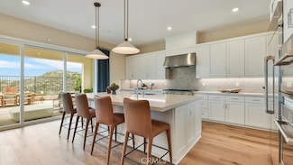 24405 Calle La Roca, Santa Clarita, CA 91354