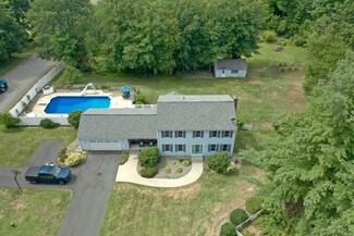 237 Thompson St, Palmer, MA 01069