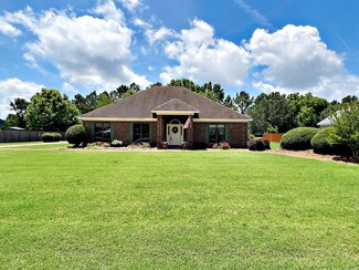 75 Cedar Ridge Dr, Wetumpka, AL 36093