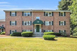 138 Tyngsboro Rd Unit 3-7, North Chelmsford, MA 01863