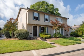 5015 Charmian Dr, Santa Rosa, CA 95409