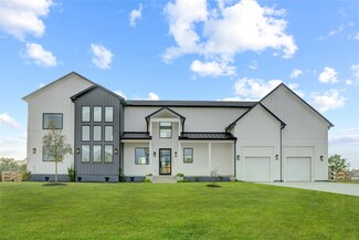4408 Leslie's Way, Dickinson, TX 77539
