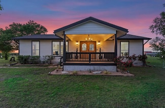 101 Private Road 915, Georgetown, TX 78626