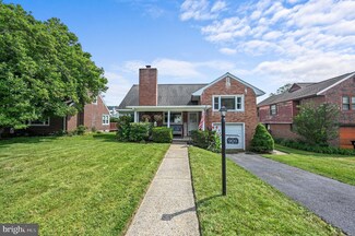 909 N 25th St, Reading, PA 19606