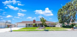 1421 Dorset Ave, Thousand Oaks, CA 91360
