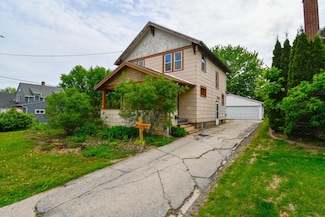 1200 S Lawe St, Appleton, WI 54915