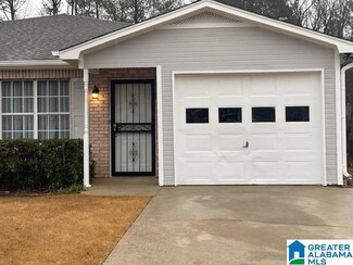 1809 Stonehenge Dr, Birmingham, AL 35215