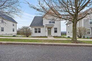 212 Pleasant Ridge Rd, Mc Kees Rocks, PA 15136