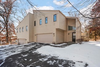 24 Thompson Ave W, Saint Paul, MN 55118