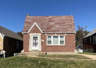 1547 Hornsby Ave, Saint Louis, MO 63147