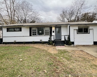 738 E 33rd St N, Tulsa, OK 74106