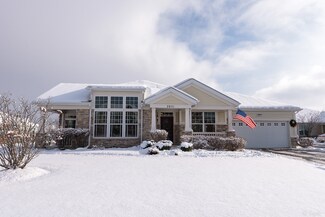 2851 Normandy Cir Unit 2851, Naperville, IL 60564