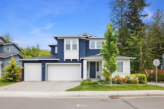 2455 NE Sunnymede St, Poulsbo, WA 98370