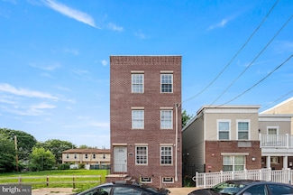 1719 W Norris St, Philadelphia, PA 19121