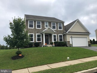 306 Woodbridge Dr, Goldsboro, PA 17319