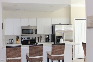 8680 Cedar Hammock Cir Unit 116, Naples, FL 34112