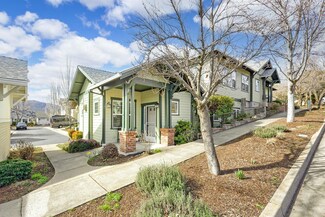 857 N Mountain Ave Unit 11, Ashland, OR 97520