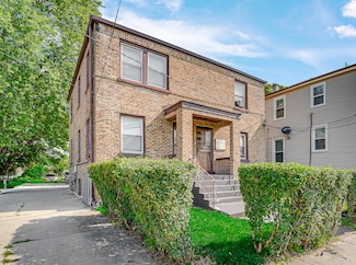 2014 Vermont St, Blue Island, IL 60406