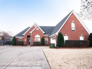 6764 Cassidy Dr, Walls, MS 38680