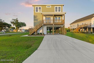 108 Flippers Cove Dr, Cedar Point, NC 28584