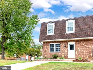 95 Washington Ln, Westminster, MD 21157