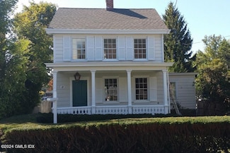 18 Grigg St, Greenwich, CT 06830