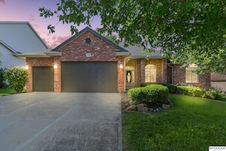 19726 K St, Omaha, NE 68135
