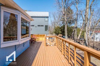 1105 Edgehill Dr, Madison, WI 53705