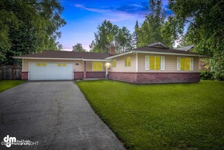 2515 Susitna Dr, Anchorage, AK 99517