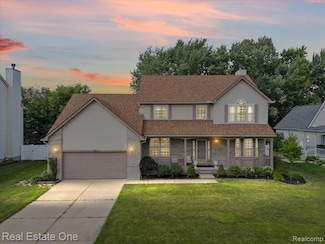 415 Evaline Dr, Troy, MI 48085