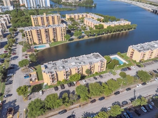 4709 NW 7th St Unit 2049, Miami, FL 33126