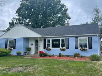 706 Taft St, Port Clinton, OH 43452