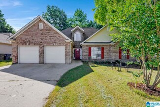 8221 Wynwood Dr, Helena, AL 35080