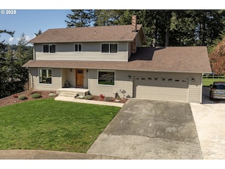 2402 Stephanie Ln, North Bend, OR 97459