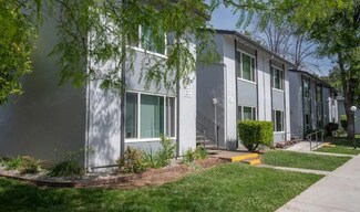 1895 Benton Dr, Redding, CA 96003