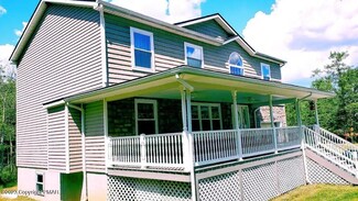 5145 White Birch Dr, Long Pond, PA 18334
