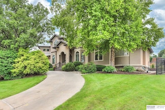 930 N 143rd Avenue Cir, Omaha, NE 68154