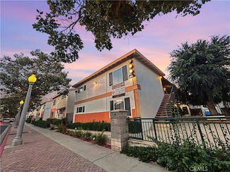 1109 S Minnie St, Santa Ana, CA 92701