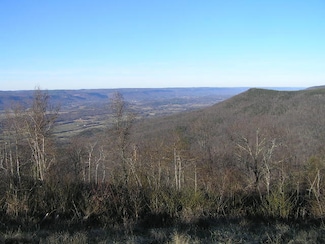 123 Raven Crest Trail W, Graysville, TN 37338